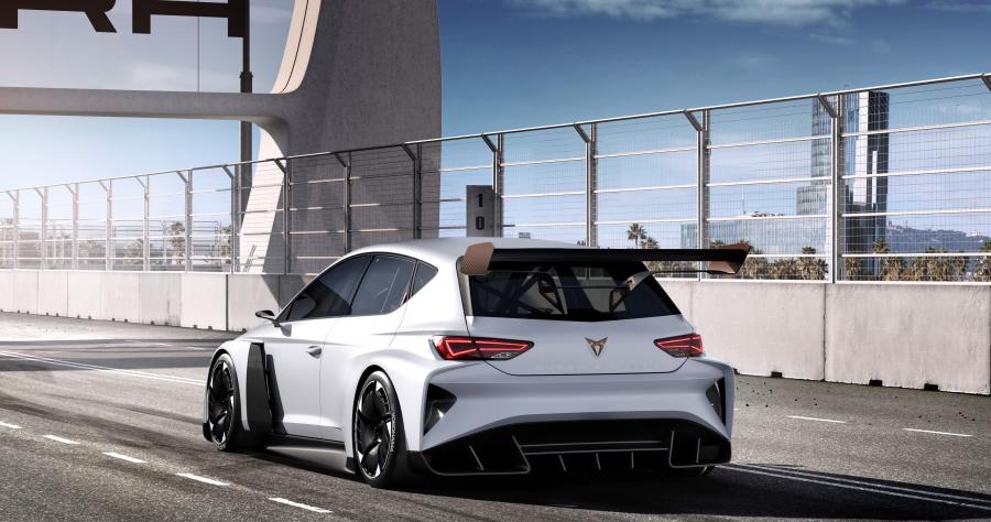  Cupra e-Racer 2018 года  (фото 2 из 23)